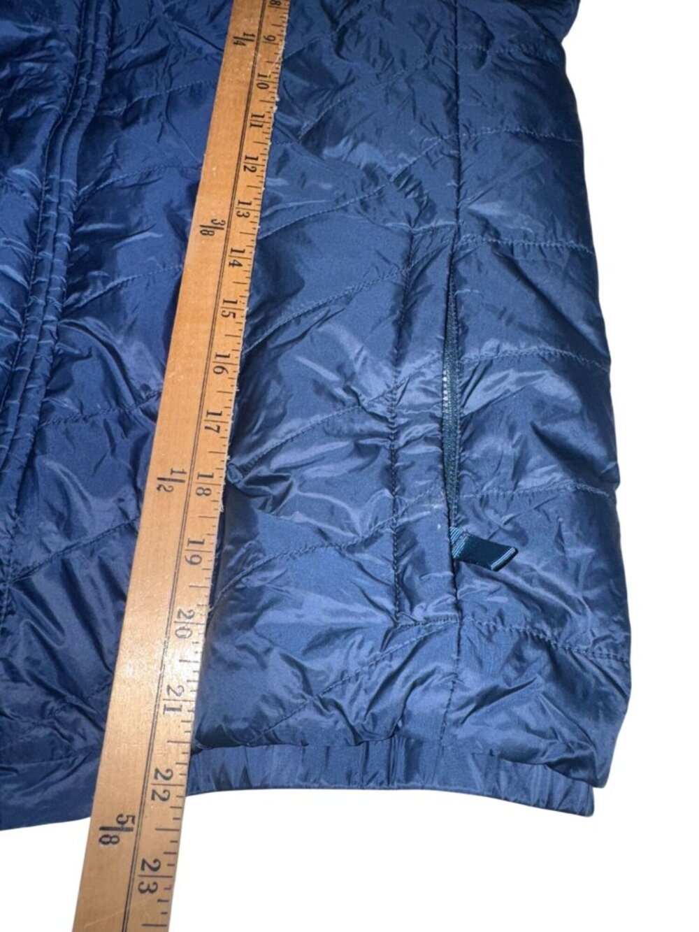 Patagonia Mens Blue Quilted Nylon Jacket M Lightweight Recycled Insulation - Picture 8 of 8